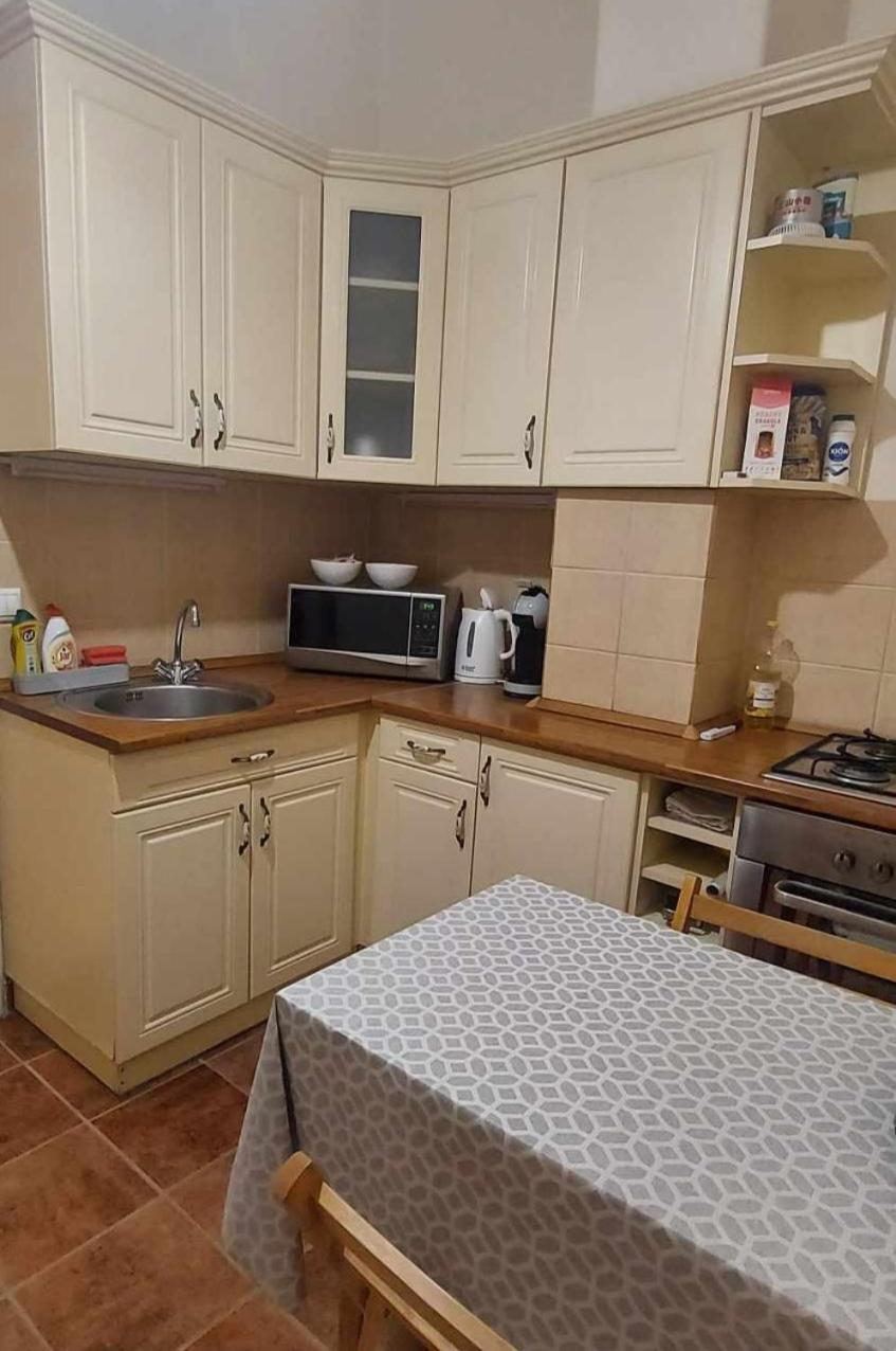 Alfoeldi Palace Apartman Debrecen Buitenkant foto