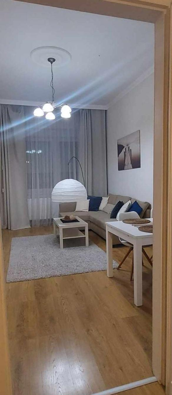 Alfoeldi Palace Apartman Debrecen Buitenkant foto