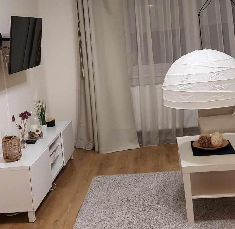 Alfoeldi Palace Apartman Debrecen Buitenkant foto